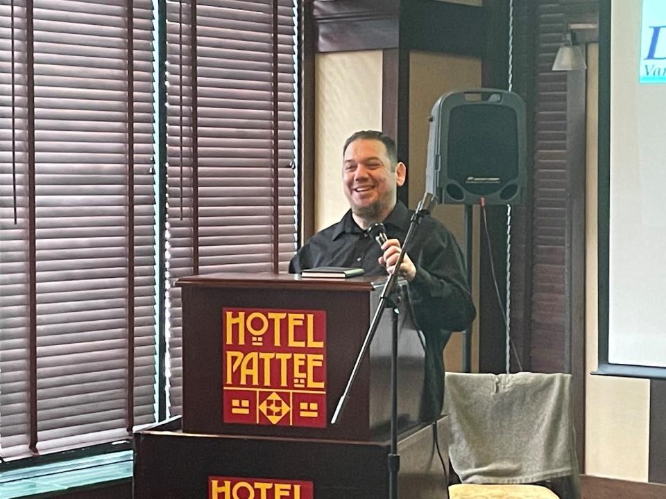 Tino Martinez speaks during the DMACC/Tyson 1+2 Industrial Maintenance Program 2022 graduation ceremony at the Hotel Pattee.