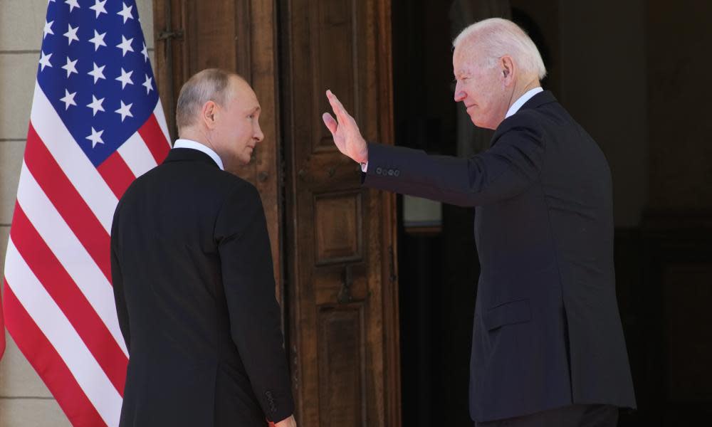 <span>Photograph: Alexander Zemlianichenko/AP</span>