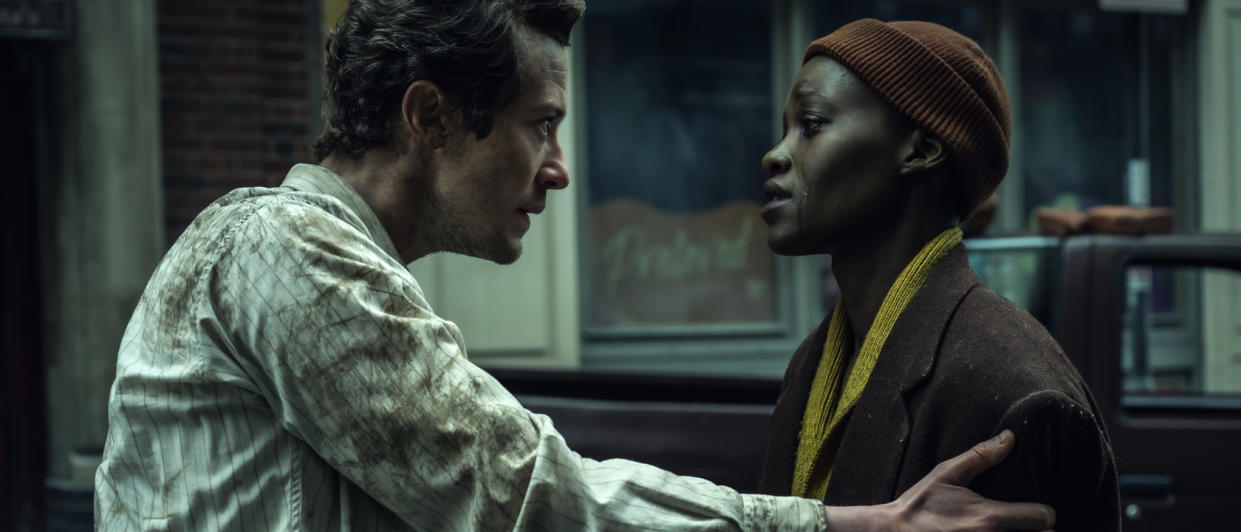  Joseph Quinn as “Eric” and Lupita Nyong’o as “Samira” in A Quiet Place: Day One. 