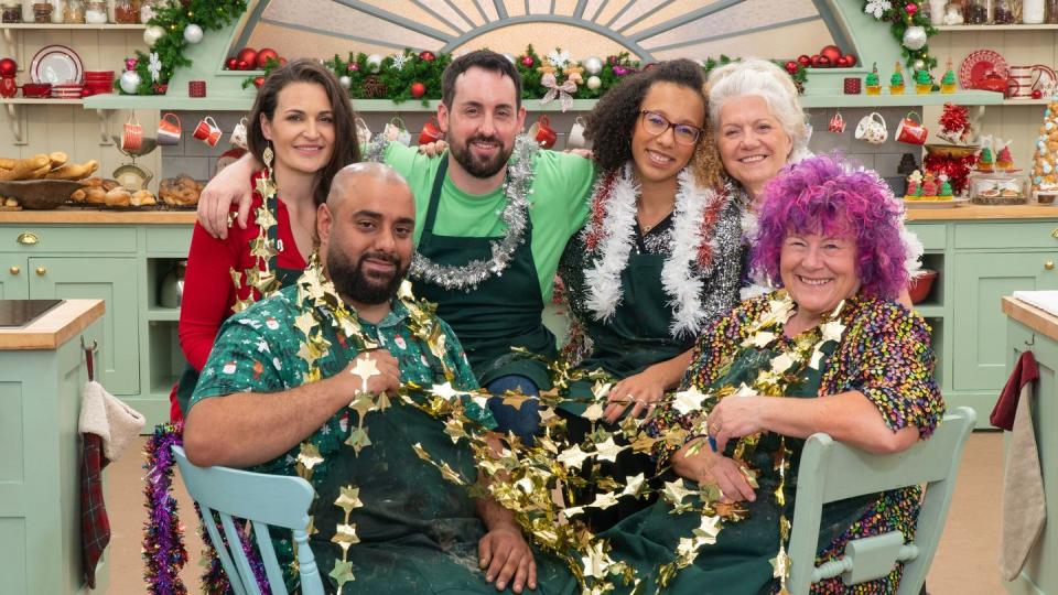 george, sophie, dan, amelia, linda, carole, the great british bake off christmas special 2023