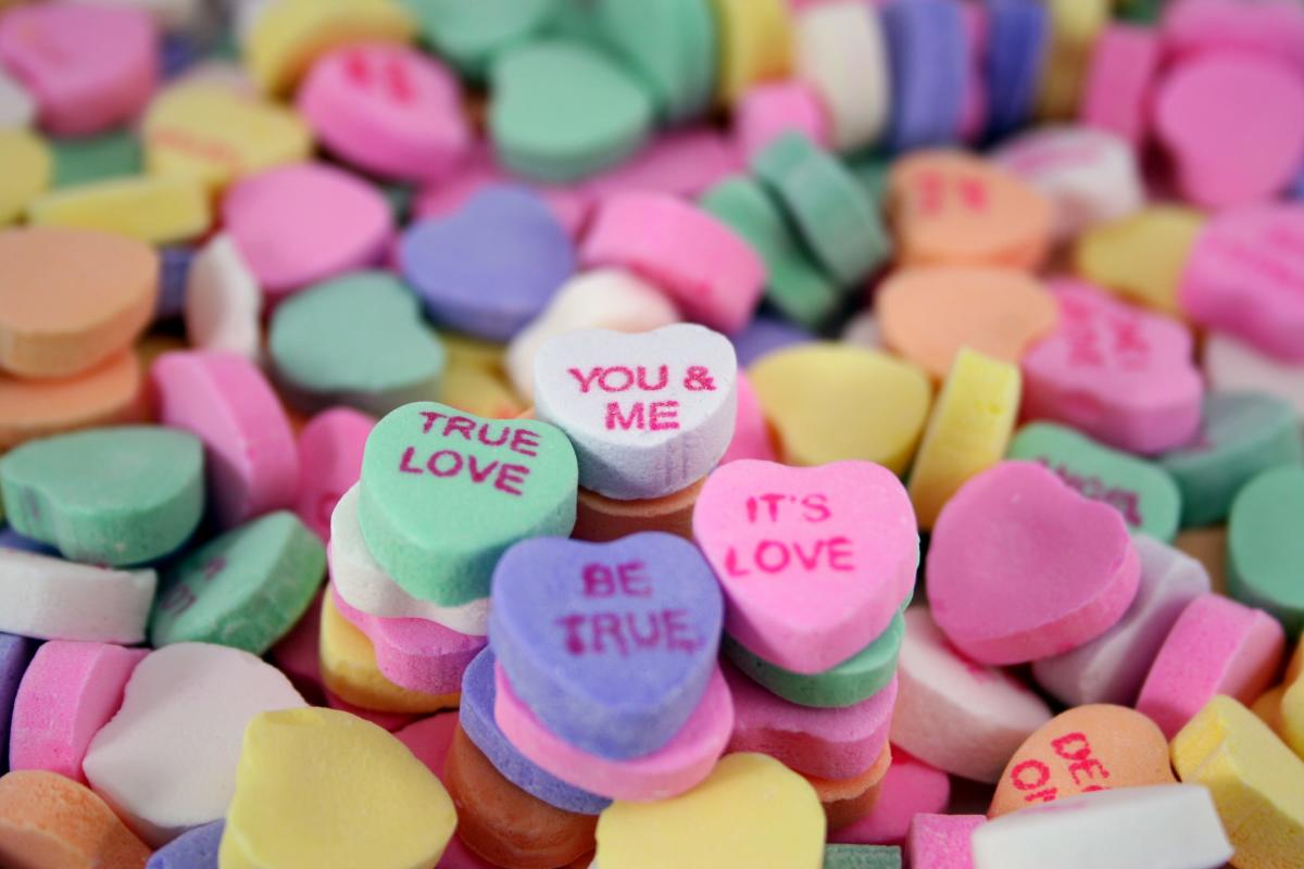 What is Wisconsin's favorite Valentine's Day candy?