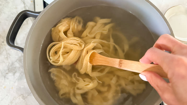 pasta in pot with water