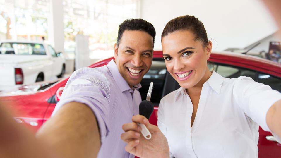 12175, Do: Take a Selfie With Your New Car