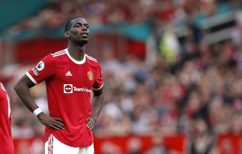Paul Pogba no pudo destacar ni cumplir las expectativas que Manchester United depositó en él.  (REUTERS/Craig Brough)
