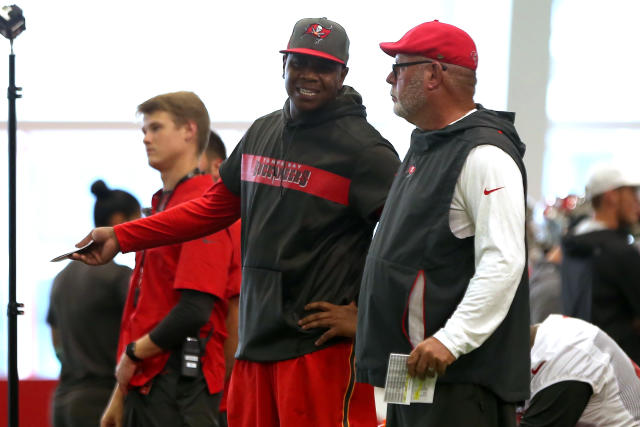 Bruce Arians Believes That Size Does Matter for the Tampa Bay