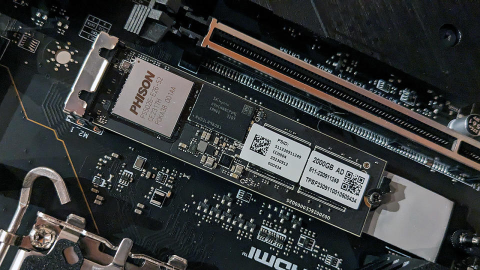 Ομάδα ομάδας T-Force Z540 SSD