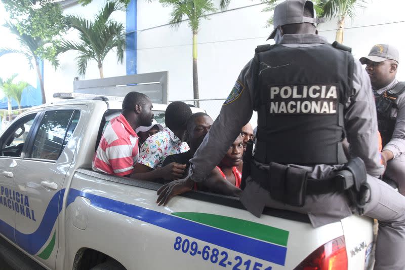 FILE PHOTO: Dominican Republic steps up Haitian deportations, raising tensions