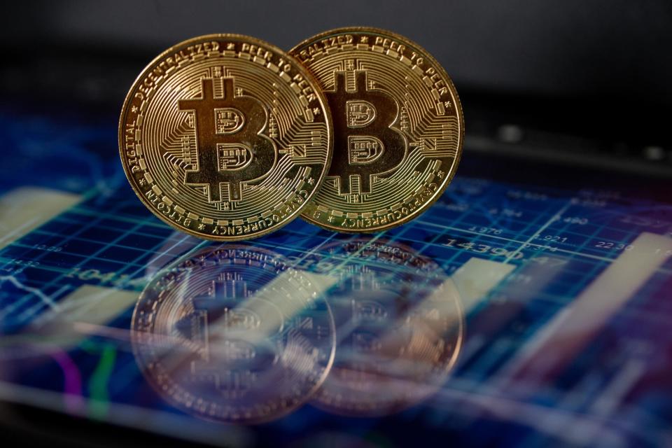 Am späten Mittwochabend haben die US-Behörden grünes Licht für den Handel mit speziellen Bitcoin-ETFs gegeben. - Copyright: picture alliance / ZUMAPRESS.com | Paulo Lopes