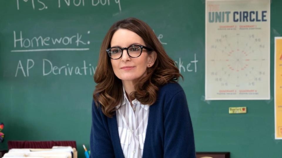 Tina Fey plays Ms. Norbury in “Mean Girls” (2024) (Paramount Pictures)