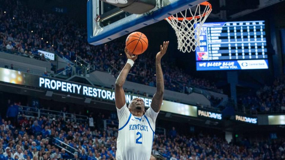 Kentucky’s Aaron Bradshaw takes a shot against Illinois State on Friday night at Rupp Arena.