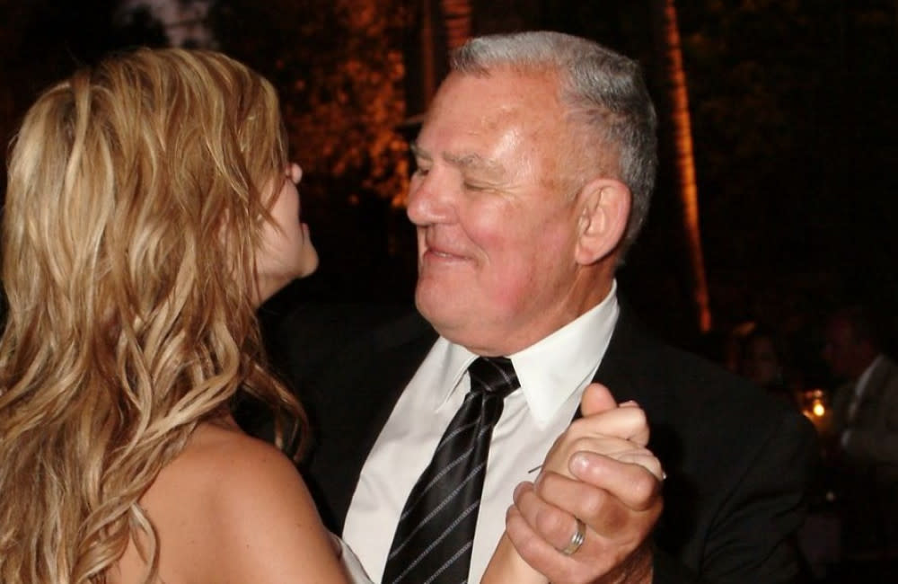 Tiffani Thiessen's dad has died credit:Bang Showbiz