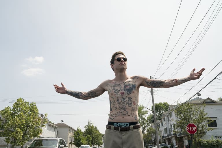 Pete Davidson en The King of Staten Island, dirigida por Judd Apatow.