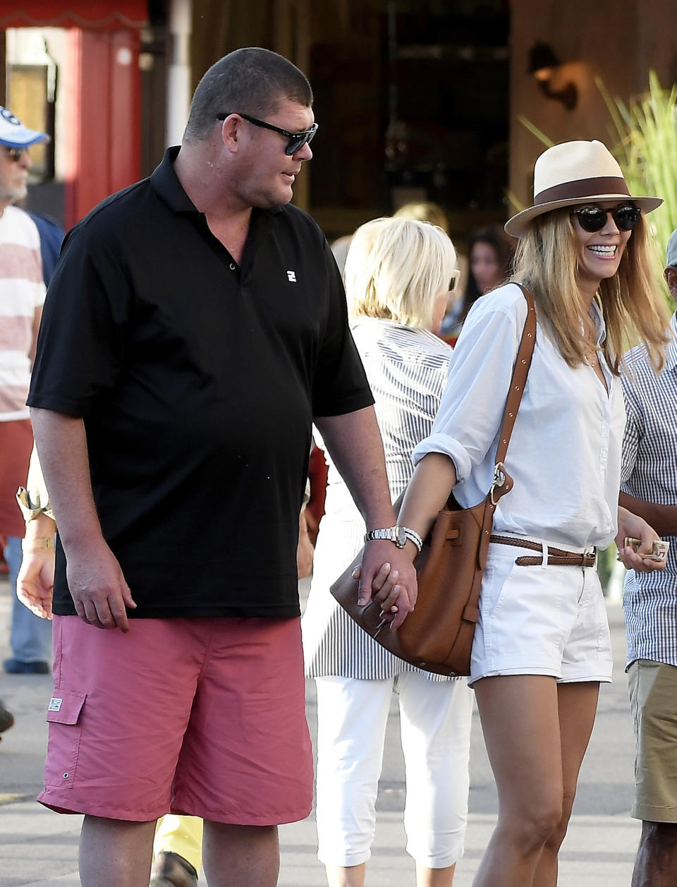 James Packer and Kylie Lim step out in St Tropez. Source: Mega