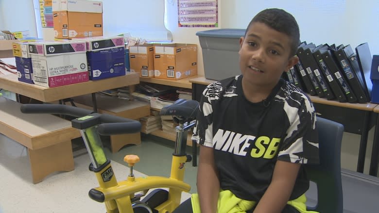 Sydney students displaced by flood get new 'brain bikes' in classroom