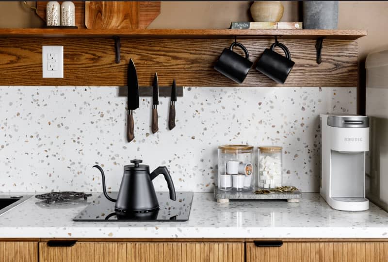 Appliances on kitchen counter.