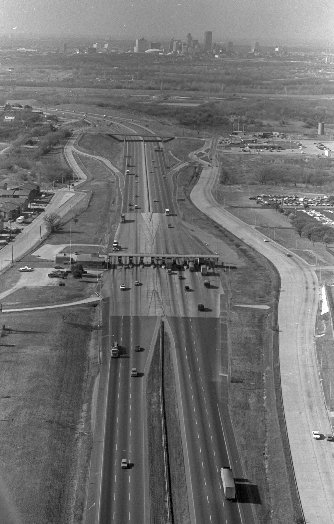 Jan. 1, 1978: This aerial photo of the newly shuttered toll plaza with downtown Fort Worth in the background was shot on the day the Dallas-Fort Worth Turnpike became a free highway and was renamed Interstate 30.
