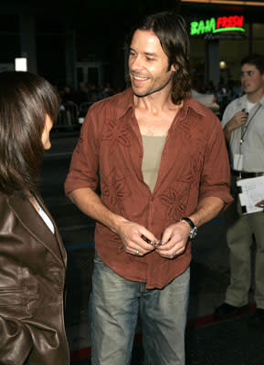 Guy Pearce at the L.A. premiere of Lions Gate's Godsend