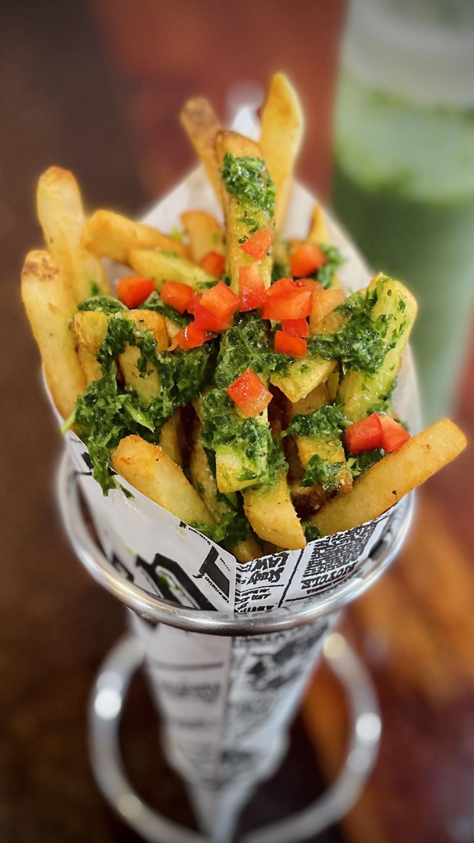 One of the most commonly eaten snacks in the Netherlands is French fries. And you’ll soon be able to snag some of your own Dutch-style fries at a new drive-thru restaurant near Winter Park.