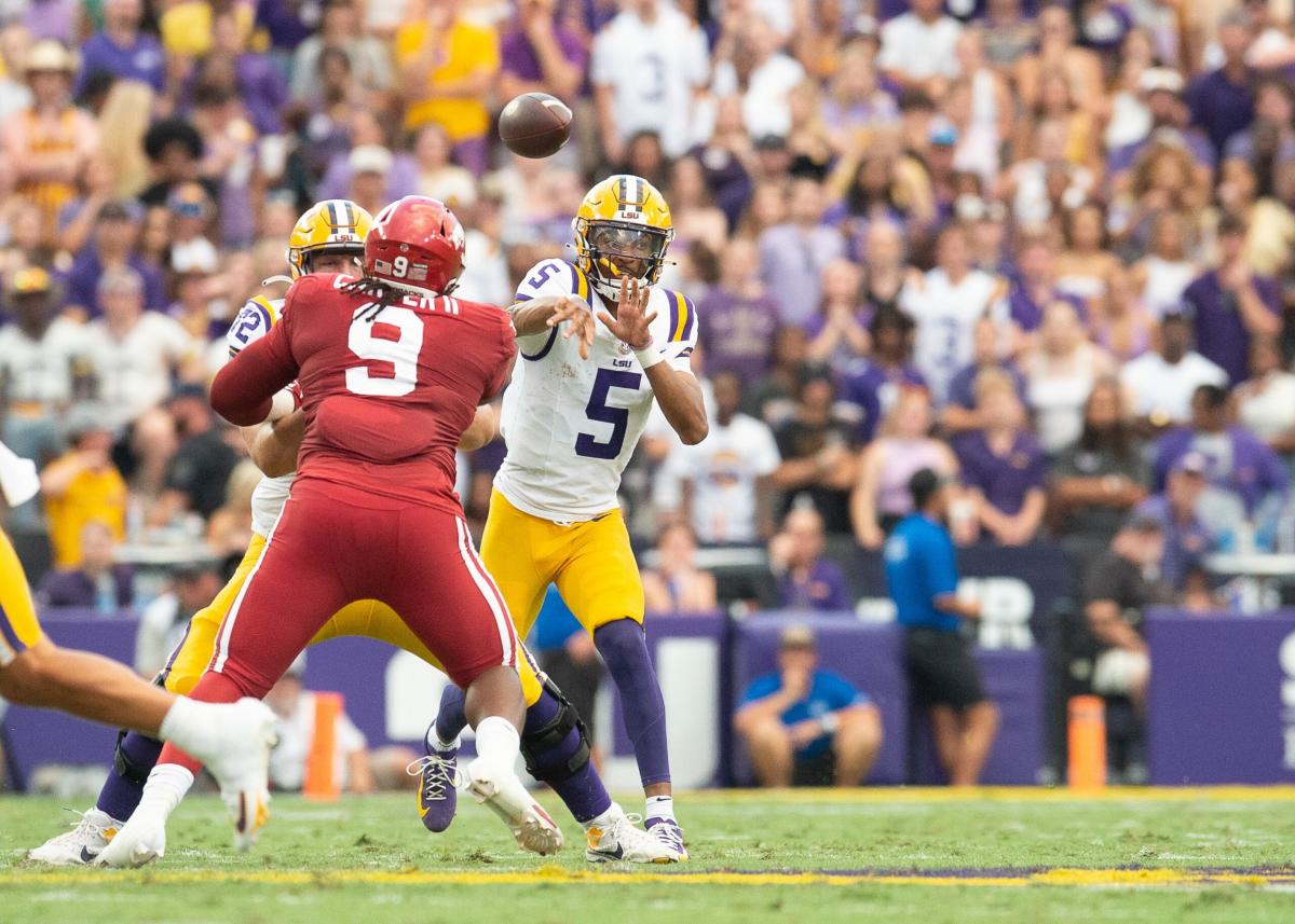 LSU Football: Betting odds, predictions, advice for Week 5 at Ole Miss