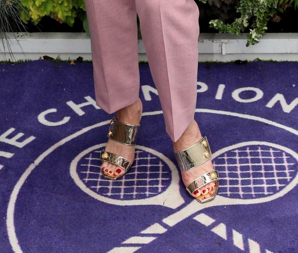 Kim Cattrall, Wimbledon Championships 2024, mules, Balmain, gold, metallic, pink, tennis