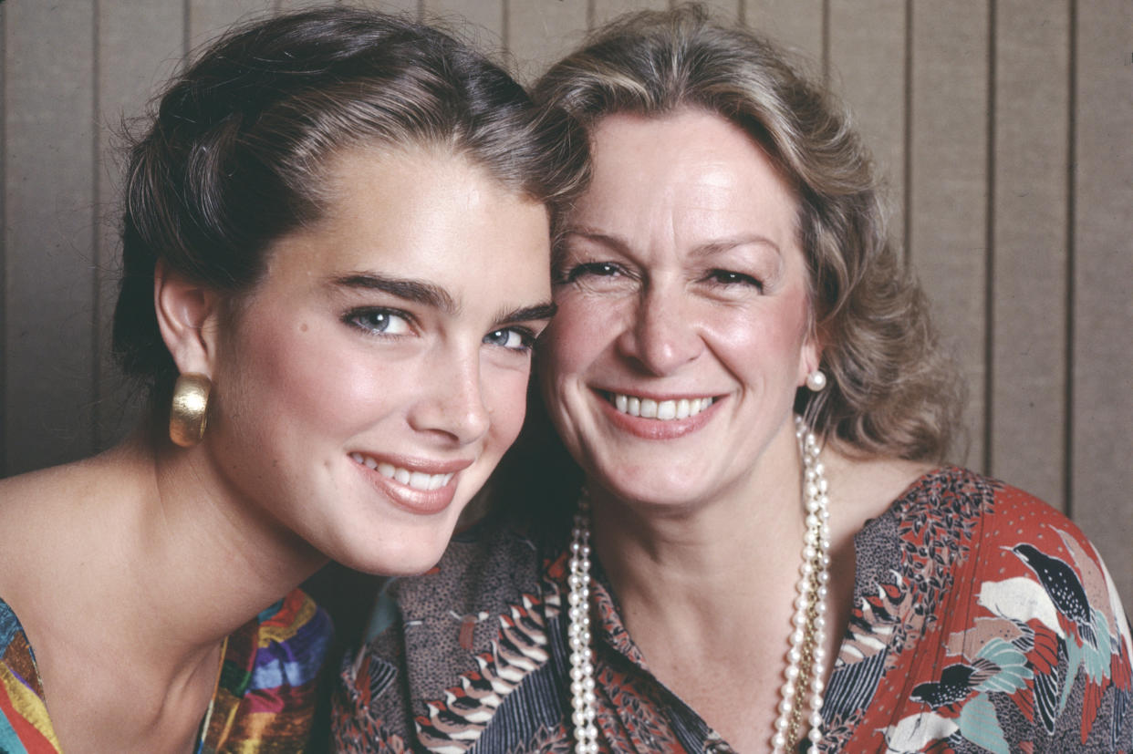 Portrait Of Brooke & Teri Shields (Jack Mitchell / Getty Images)