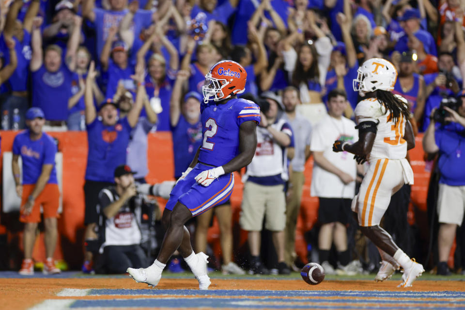 GAINESVILLE, FL - SEPTEMBER 16: Florida Gators running back Montrell Johnson Jr. (2) runs with the ball for a touchdown during the game between the Tennessee Volunteers and the Florida Gators on September 16, 2023 at Ben Hill Griffin Stadium at Florida Field in Gainesville, Fl.  (Photo by David Rosenblum/Icon Sportswire via Getty Images)