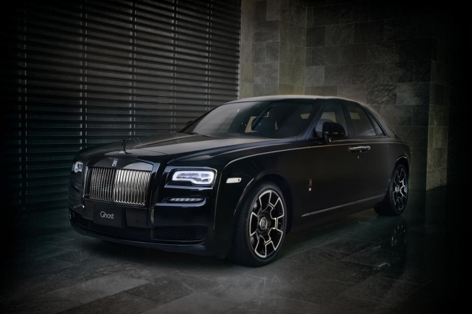 ROLLS-ROYCE BLACK BADGE 暗夜女神降臨台灣。