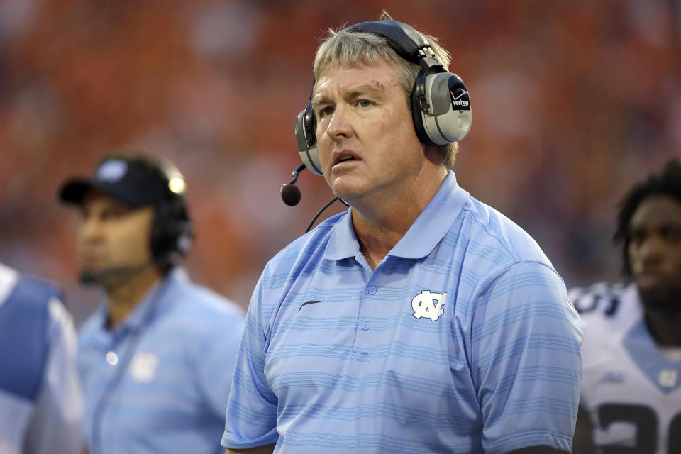 North Carolina defensive coordinator Vic Koenning during the first half of an NCAA college football game against Clemson in Clemson, S.C., Saturday Sept. 27, 2014. Clemson won 50-35. (AP Photo/Bob Leverone)