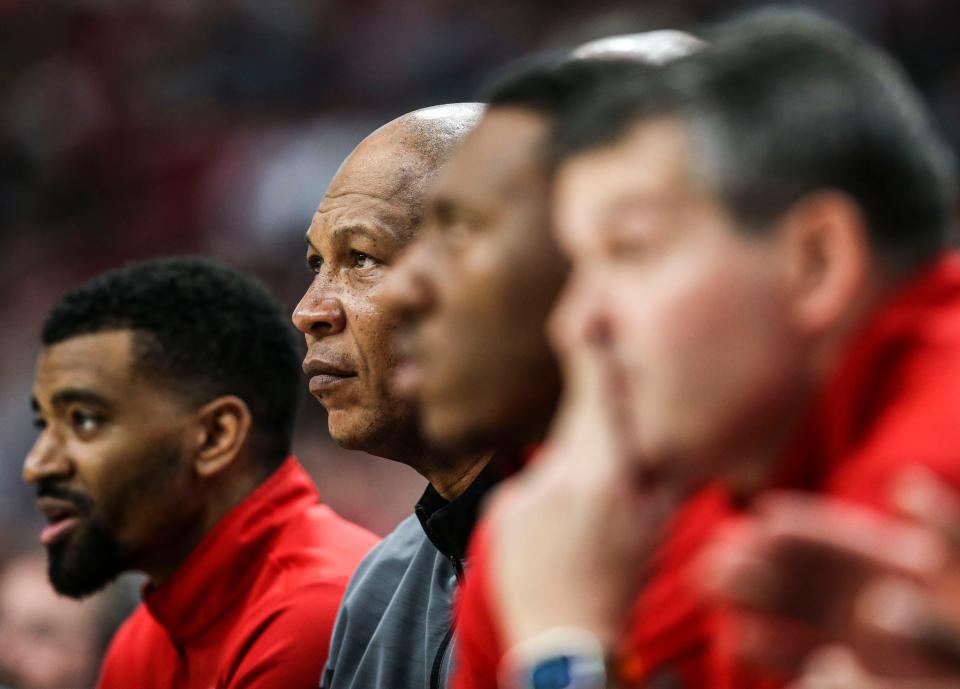 Kenny Payne and the coaching staff watch from the bench during the game against Syracuse. January 3, 2023