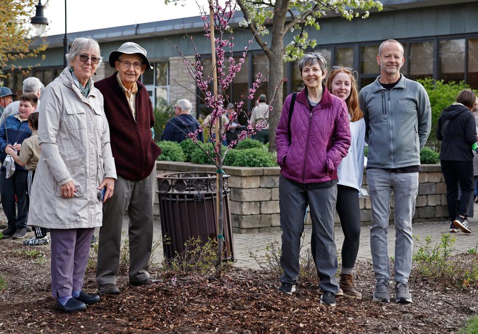 Family Members Of Jeannine M. Wilke, A Former Tecumseh Public Library Staff Member And Local Scout Leader, Were In Attendance Monday, April 22, 2024, For A Tree Planting Ceremony In Observance Of Earth Day At The Tecumseh District Library. Two Trees Were Planted At The Library In Memory Of Wilke. Family Members Pictured, Are From Left, Barbara Vallieu, Sister In Law; Jack Wilke, Husband; Lynne Warner, Daughter; Lisa Warner, Granddaughter; And David Wilke, Son.