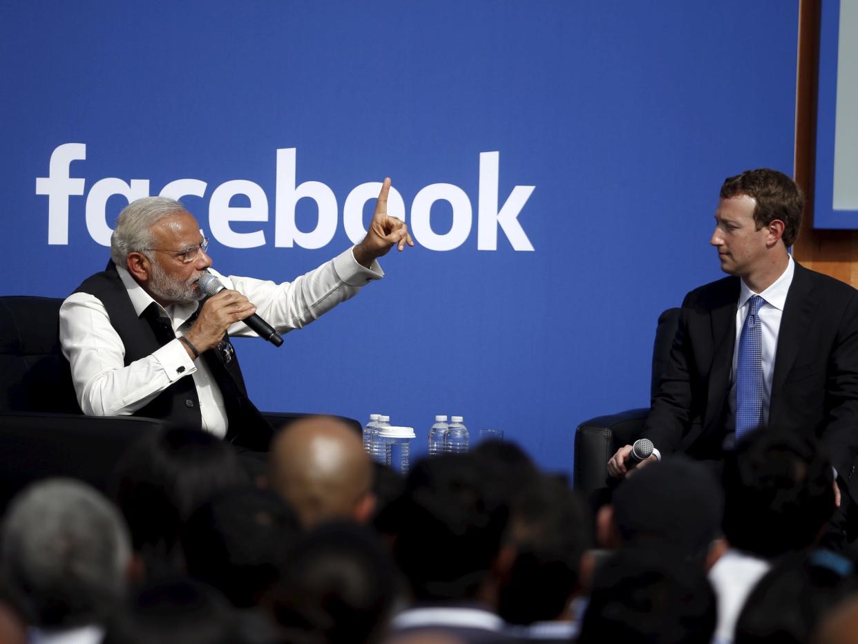 Mark Zuckerberg Narendra Modi.JPG