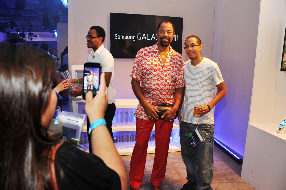 NEW YORK, NY - JUNE 20: Former professional basketball player and Hall-of-Famer Walt Frazier (C) attends the Samsung Galaxy S III Launch hosted by Ashley Greene at Skylight Studios on June 20, 2012 in New York City. (Photo by Theo Wargo/Getty Images for Samsung)