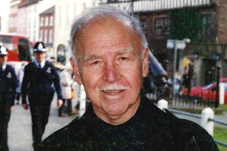 Jerome Coopersmith in London, 2005