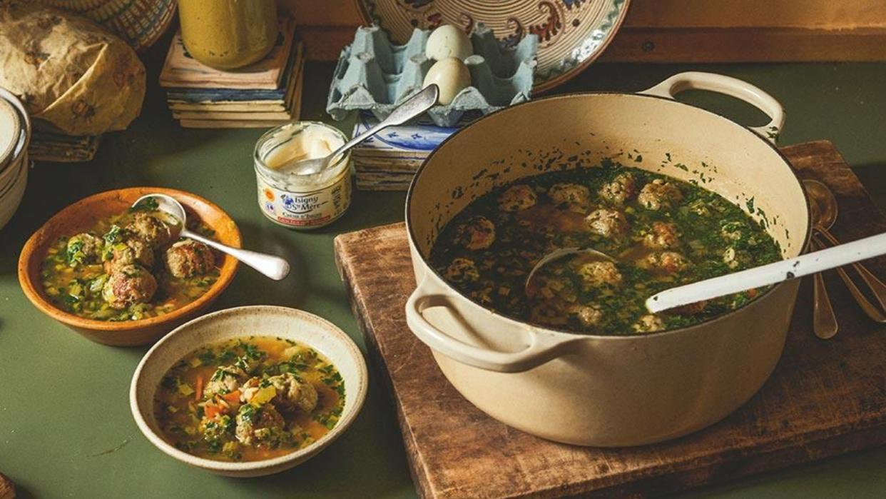 Chicken and ricotta meatballs in broth recipe by Julius Roberts. 
