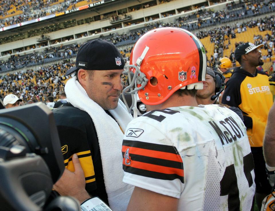 October 17, 2010: Pittsburgh Steelers quarterback Ben Roethlisberger (7) and Cleveland Browns quarterback Colt McCoy (12) meet at mid-field after the game at Heinz Field. The Steelers won 28-10.