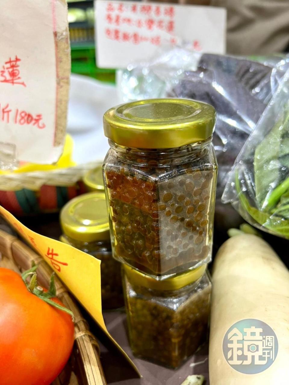 「吉果園農場」有鮮香的醃漬馬告，是被許多大廚形容帶有台灣味的部落辛香料。