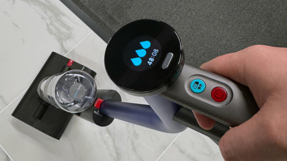 Hands-on impressions of the Dyson Wash G1