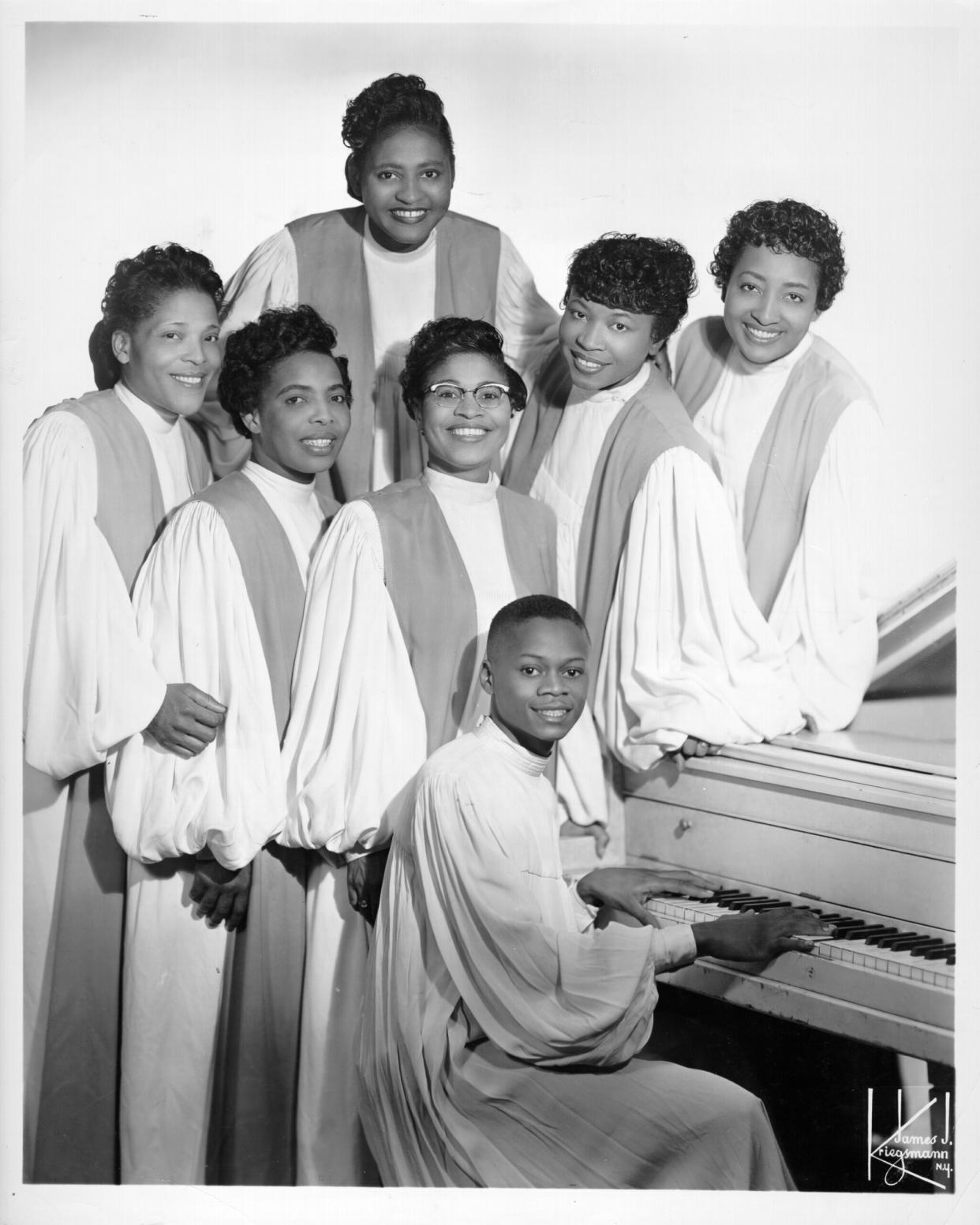 Original Gospel Harmonettes (Photo by Michael Ochs Archives/Getty Images)