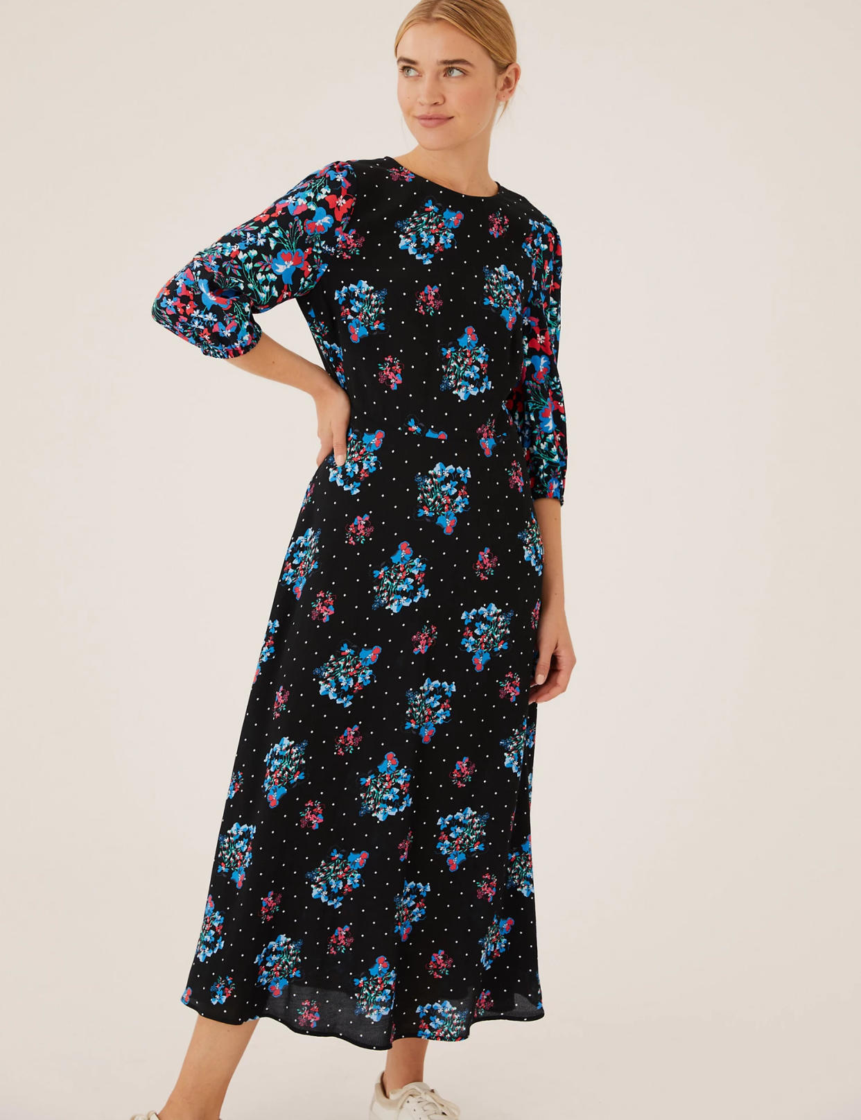 This pretty M&S midi dress is notching up five-star reviews