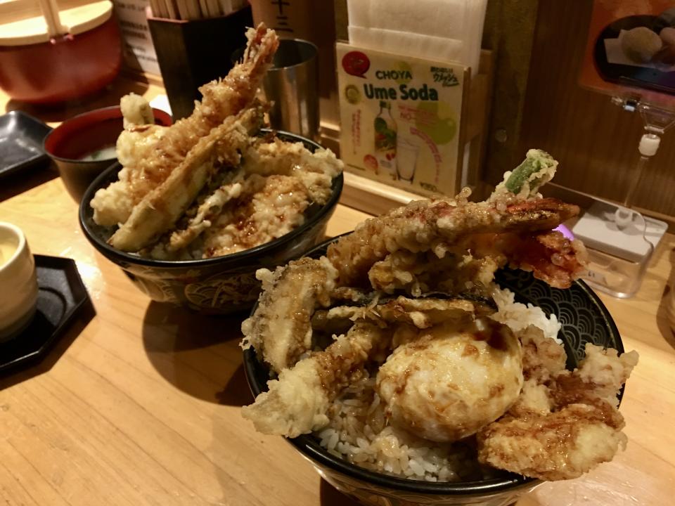 Tendon Ginza Tempura Bowl (Photo: Zurien Oon)