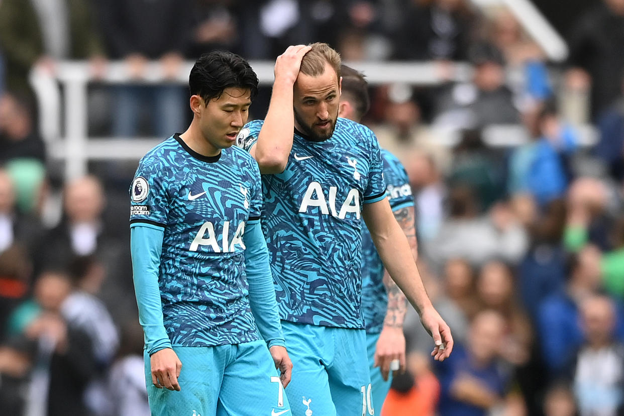 Tottenham stars Son Heung-min and Harry Kane after losing 1-6 to Newcastle United in the English Premier League.