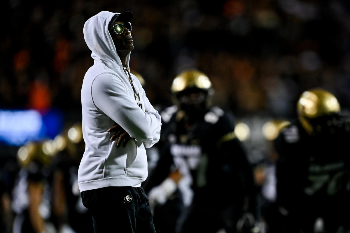 College football rankings: Colorado drops in The Bottom 25, makes coaching  change after losing winnable game 