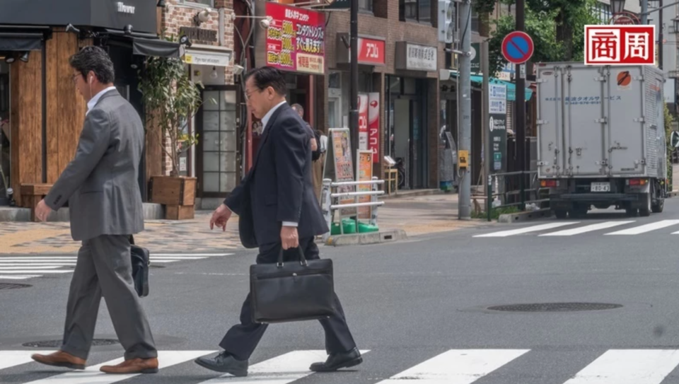 你吃的青森蘋果，是市府員工摘的！日本最新勞動力來源，竟然是地方公務員。 (來源：Dreamstime)