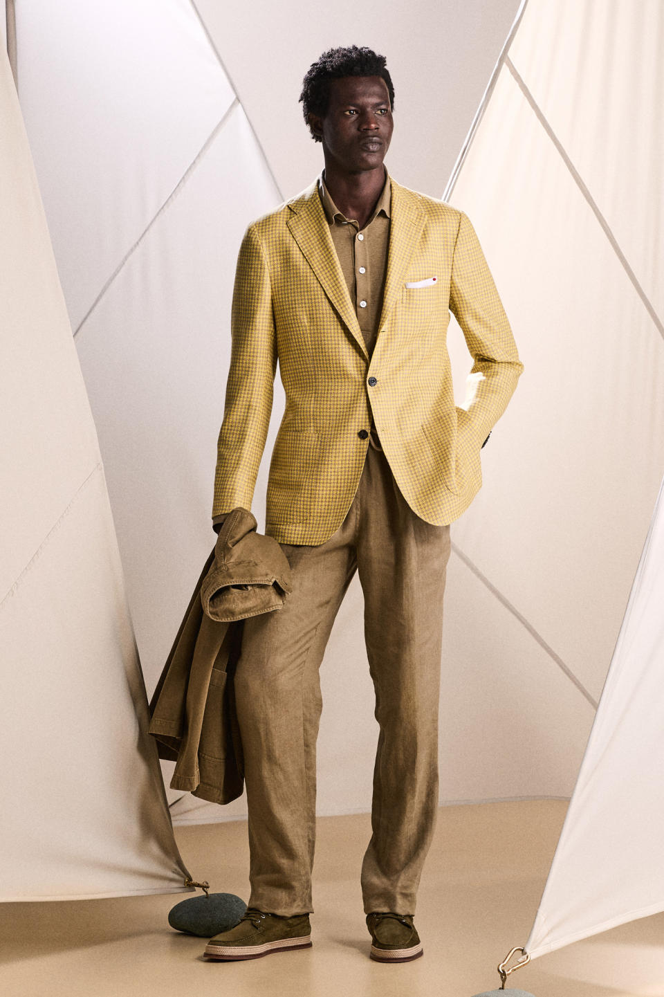 Kiton Spring 2025 Men’s Ready-to-Wear Collection at Milan Fashion Week