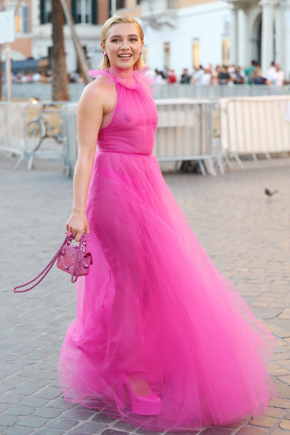 florence pugh at valentino haute couture fall winter 2223