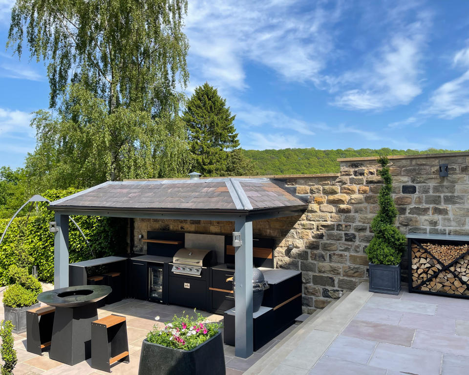 Cook up a feast in an outdoor kitchen