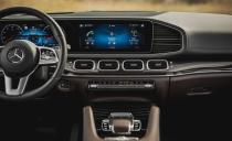 <p>2020 Mercedes-Benz GLS450</p>