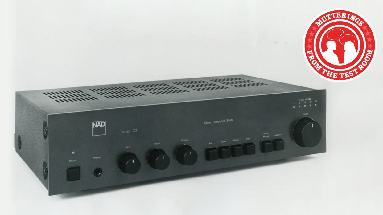  Old NAD 3020 amplifier. 