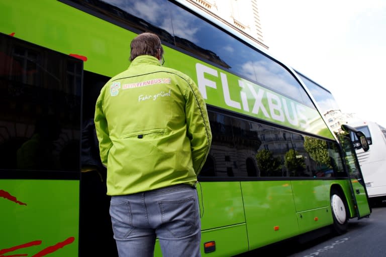 Der schwedische Investmentfonds EQT verhandelt laut einem Bericht des "Handelsblatt" mit dem Flixbus-Konzern Flix über einen Einstieg. Es gehe um einen Anteil von 30 Prozent, berichtete die Zeitung unter Berufung auf Finanzkreise. (THOMAS SAMSON)