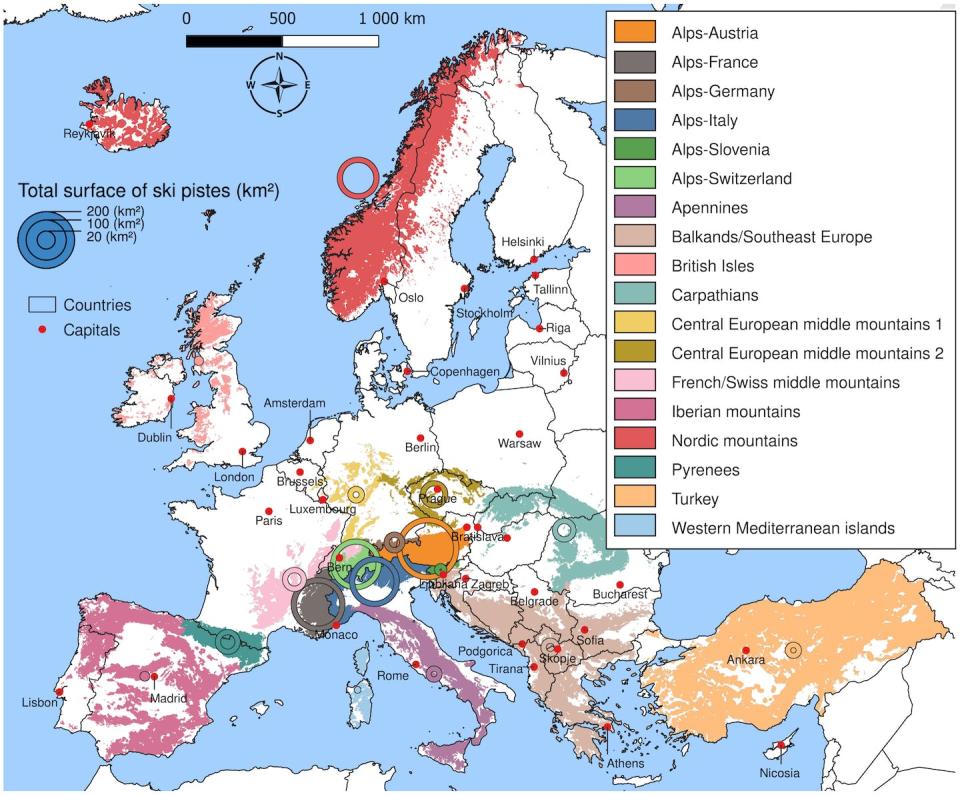 Les stations de sports d’hiver étudiées sont réparties inégalement dans 18 massifs de montagne offrant des contextes climatiques et géographiques variés à travers l’Europe. Adapté de François et coll., 2023, Fourni par l'auteur